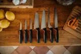fiskars-noz-do-obierania-functional-form-stan-nowy-marka-fiskars