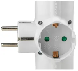 tracon-adapter-gniazdo-z-przelacznikiem-biale-3schuko-250vac-16a-kacs3