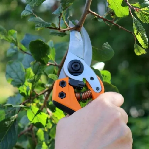 sekator-profesjonalny-pb-8-m-marka-fiskars