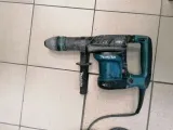 mlot-udarowy-kujacy-sds-max-1100w-zasilanie-sieciowe