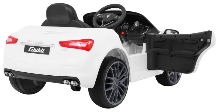 auto-maserati-ghibli-bialy-na-akumulator-dla-dzieci-gratisy-marka-ramiz