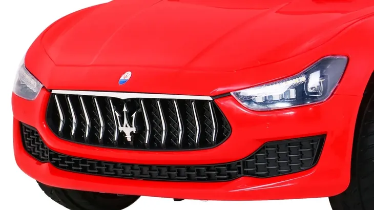 auto-maserati-ghibli-czerwony-na-akumulator-dla-dzieci-gratisy-liczba-drzwi-2