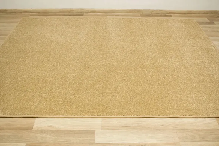 dywan-do-salonu-sypialni-miodowy-bezowy-miekki-na-wymiar-forest-200x250-cm-grubosc-12-mm-kolor-odcienie-zoltego-bezowy