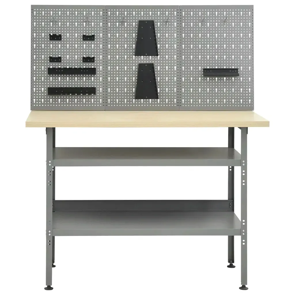 stol-roboczy-z-trzema-panelami-sciennymi