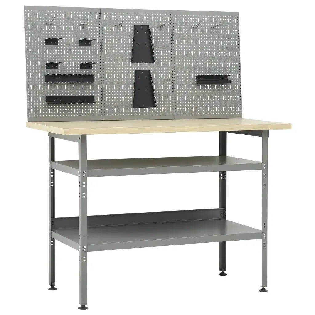 stol-roboczy-z-trzema-panelami-sciennymi