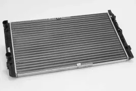 chlodnica-wody-vw-transporter-t4-1-9td-2-4d-2-5tdi