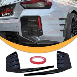dokladki-tylnego-zderzaka-bmw-g87-m2-nakladki-czarny-polysk-spoiler-lotka
