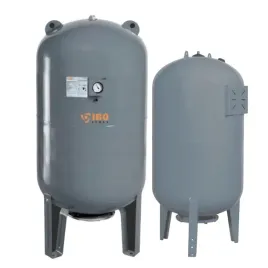 zbiornik-hydroforowy-hydrofor-przeponowy-pionowy-z-manometrem-300l-solidny