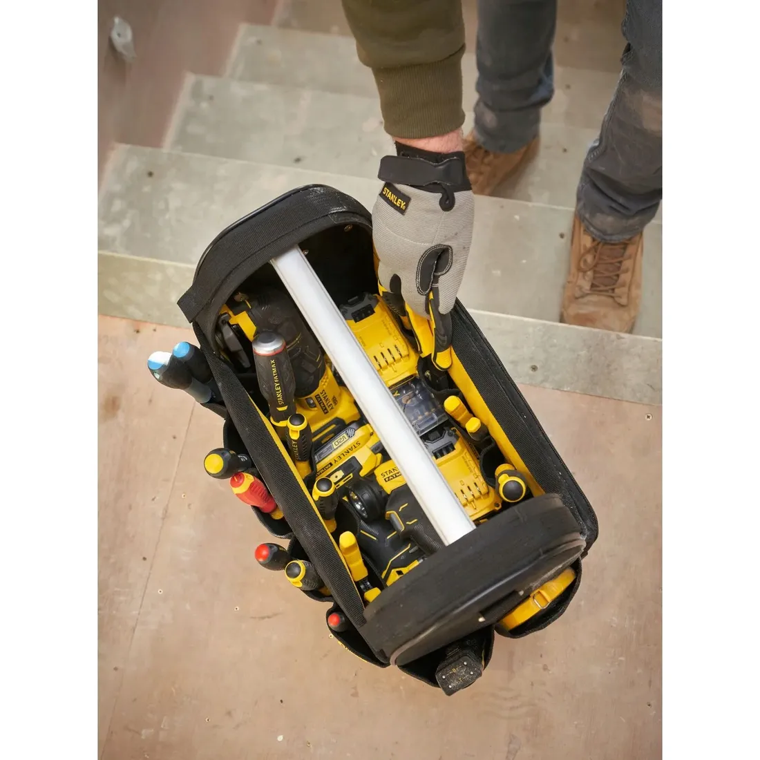 stanley-torba-otwarta-45cm-pro-stack-fmst17626-1