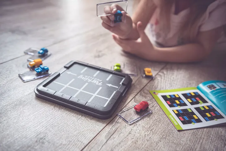 smart-games-parking-puzzler-stan-nowy