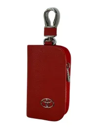 skorzane-etui-na-klucze-toyota-logo-kluczyk-samochodowy-elegancki-czerwony