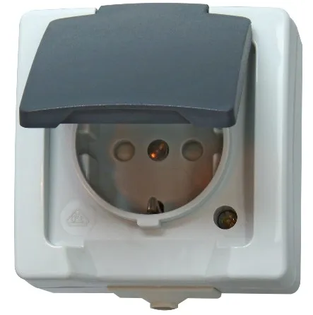 gniazdo-elektryczne-scienne-kopp-szary