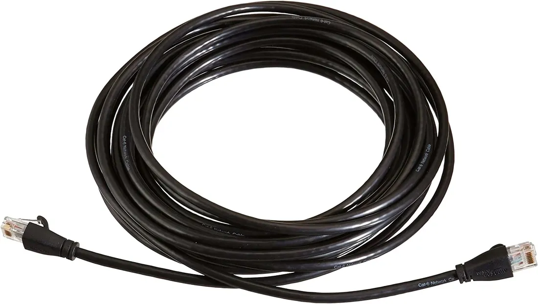 patchcord-amazonbasics-76-m-czarny