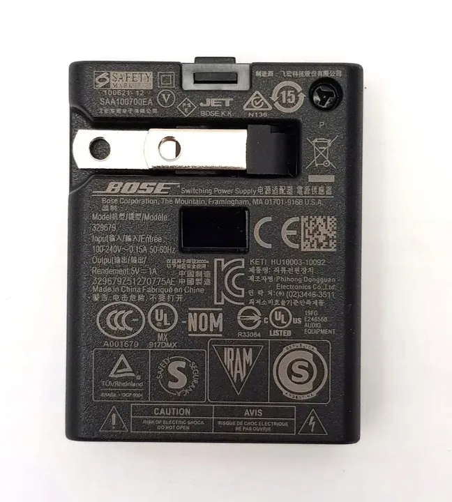 ladowarka-bose-329679-5v-1a-micro-usb-do-sluchawek