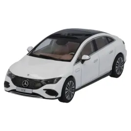 modelik-mercedes-benz-eqe-sedan-v295-b66961106