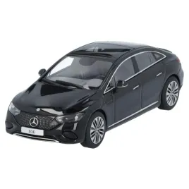 modelik-mercedes-benz-eqe-sedan-v295-b66961107