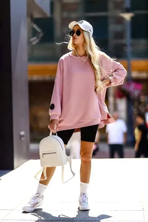 bluza-oversize-mucha-rozowa-me-gusta