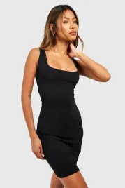 boohoo-czarna-olowkowa-mini-sukienka-ramiaczka-basic-fln-ng6-s