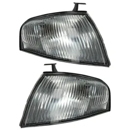 mazda-323-96-00-migacz-kierunkowskaz-przedni-lewy-prawy-bialy-komplet