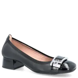 czolenka-skorzane-z-klamra-hispanitas-hi243670-czarne