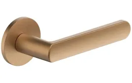 klamka-drzwiowa-luna-slim-kolor-braz-czekoladowy