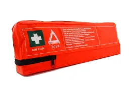 apteczka-samochodowa-pierwszej-pomocy-do-samochodu-auta-trojkat-etui