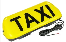 lampa-gapa-taxi-zolta-szpakowka-led-magnes-w-podstawie