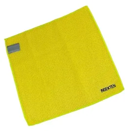 mikrofibra-do-zabrudzen-i-usuwania-resztek-owadow-n6f76