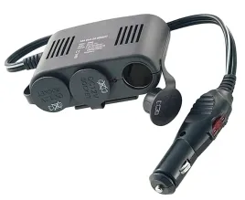 rozgaleziacz-gniazda-zapalniczki-potrojny-usb-12v-v6k62