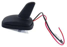 antena-samochodowa-ze-wzmiacniaczem-rekin-pletwa-n7z14