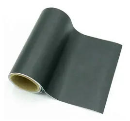 folia-progowa-na-v4d82-slupki-progi-mat-czarna-11x