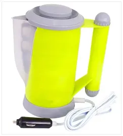 g3j06-czajnik-samochodowy-na-grzalke-kubki-12v-700ml-89572