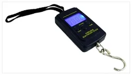 n9f06-waga-cyfrowa-z-hakiem-haczykiem-na-ryby-do-9kg-fv-0000-00
