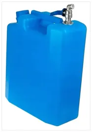 j2k82-kanister-na-wode-10l-z-gornym-zaworem-plaski-86570