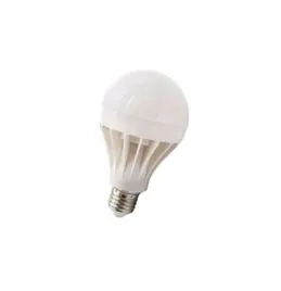 c3d55-zarowka-ledowa-220v-50-60-hz-7w-swiatlo-zimn