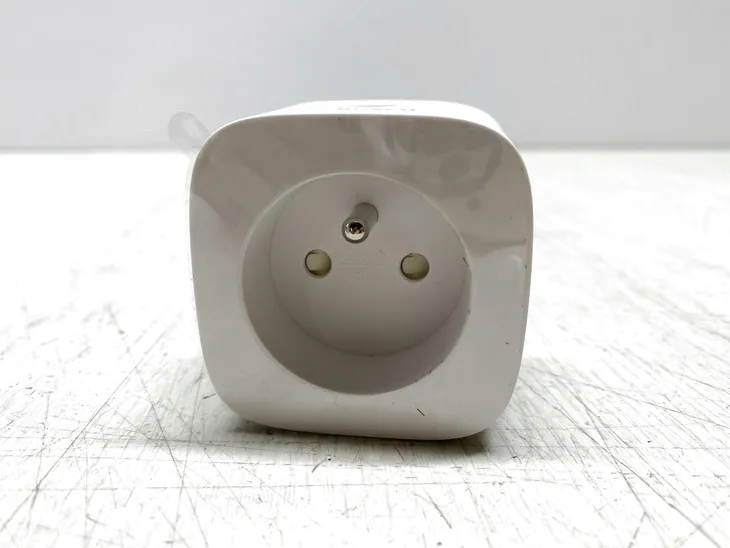 inteligentne-gniazdo-bosch-smart-home-8750001301-marka-bosch