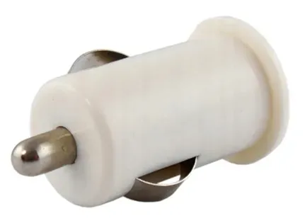 ladowarka-o7p03-samochodowa-rozdzielacz-usb-1a-12-waga-z-opakowaniem-0-19-kg