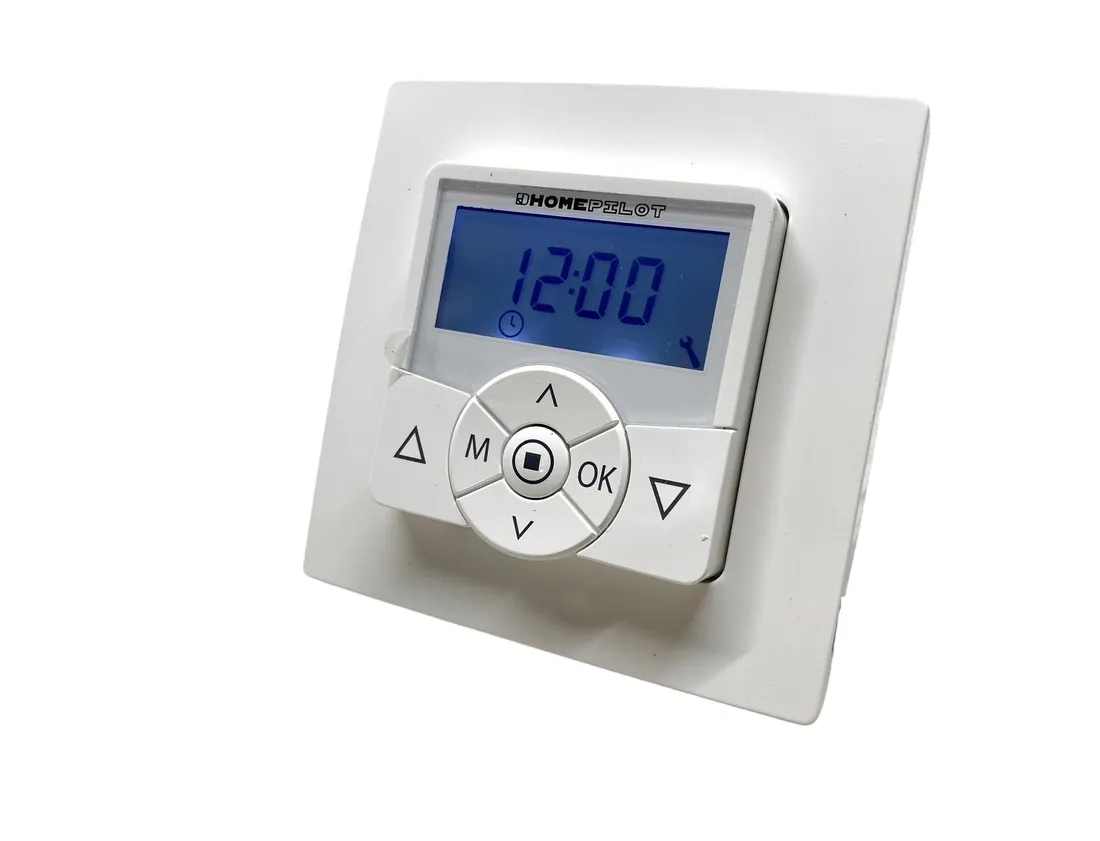programator-czasowy-do-rolet-homepilot-premium-smart-230v-bialy-stan-powystawowy
