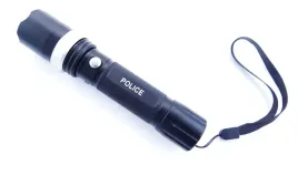 latarka-policyjna-swat-zoom-cree-led-police-4800ma