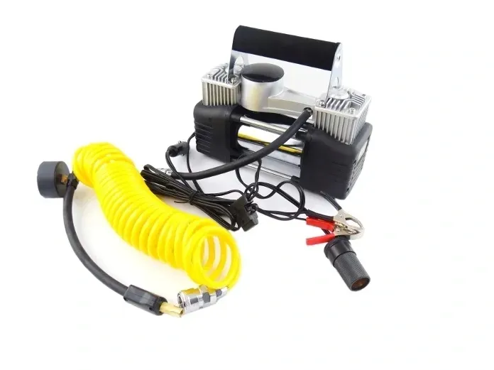 kompresor-samochodowy-do-kol-2-tloki-150psi-12v-stan-nowy