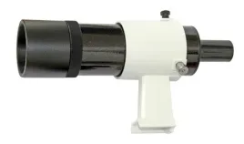 szukacz-sky-watcher-9x50-z-montazem-czarny