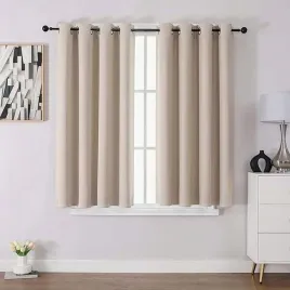 zaslona-gotowa-zaciemniajaca-termiczna-132x213-cm-kolor-bezowy-2-szt