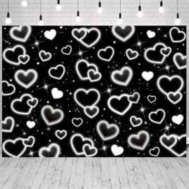 tlo-fotograficzne-baner-materialowy-motyw-biale-serduszka-180x240-cm-czarny