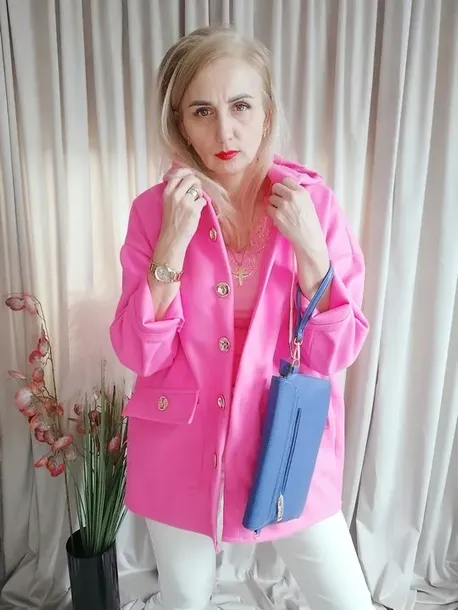 kurtka-z-kapturem-oversize-wzor-dominujacy-bez-wzoru