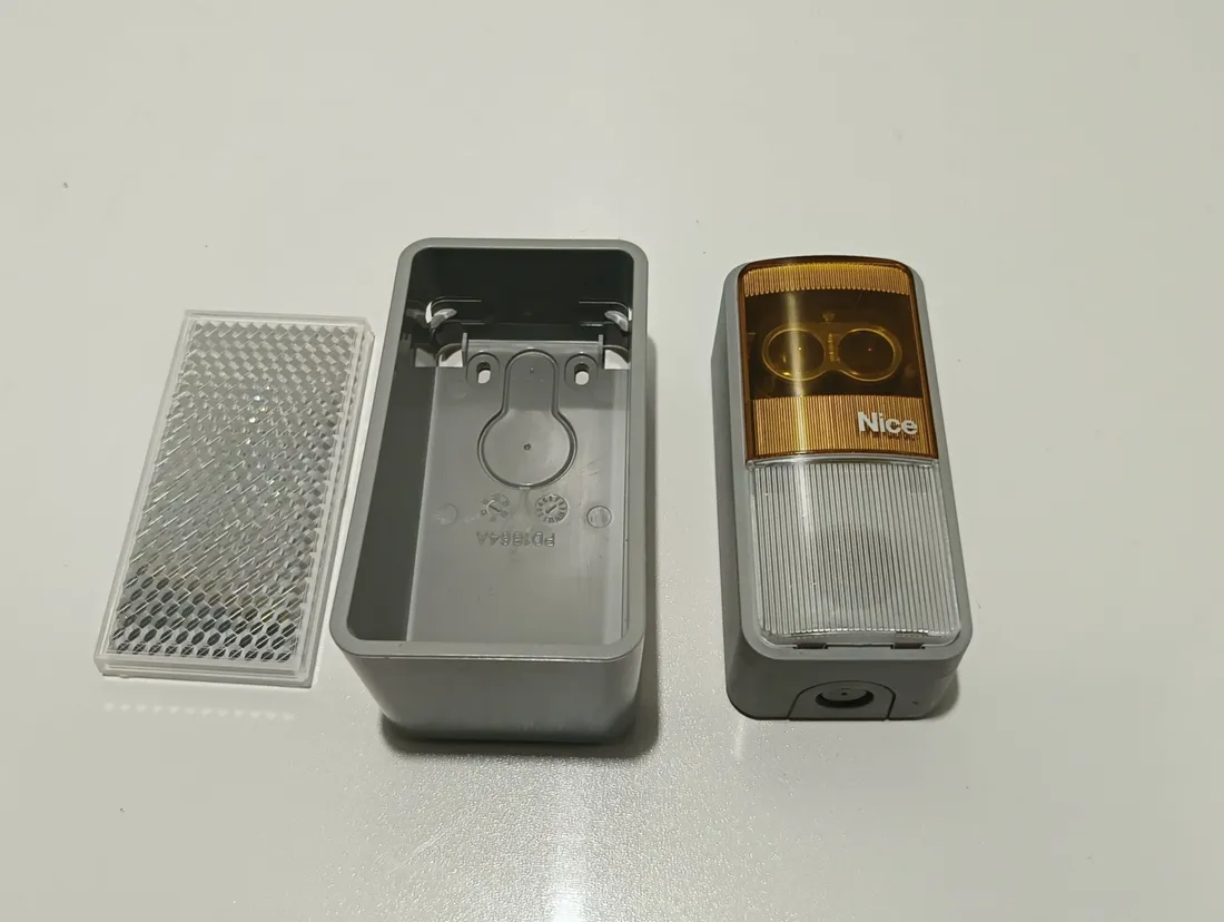 fotokomorka-nice-epmor-refleksyjna-waga-z-opakowaniem-0-2-kg