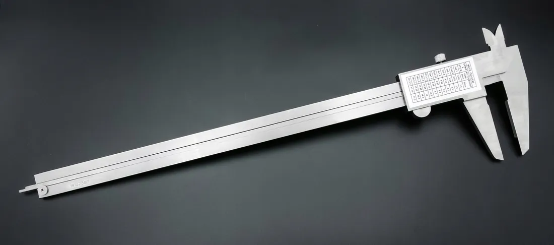 suwmiarka-analogowa-limit-300-mm