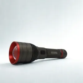 latarka-klasyczna-falcon-eye-2000-lm-led