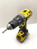 dewalt-dcd791d2-wiertarko-wkretarka-18v-2x2ah-pojemnosc-akumulatora-2-ah