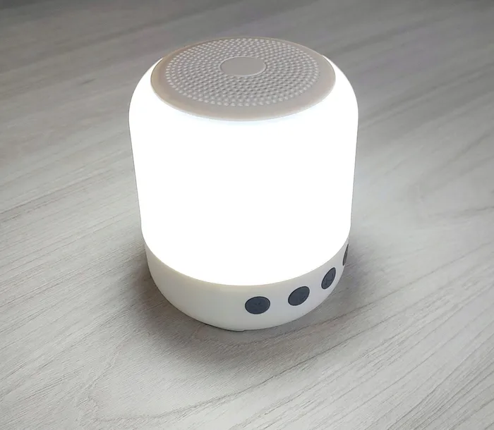 partnersite-lsrb20fun-glosnik-bluetooth-z-lampka-zawiera-baterie-tak