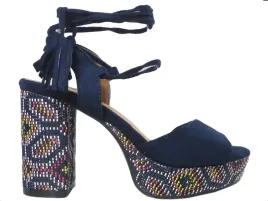 granatowe-sandaly-na-klocku-i-platformie-w-stylu-boho-40